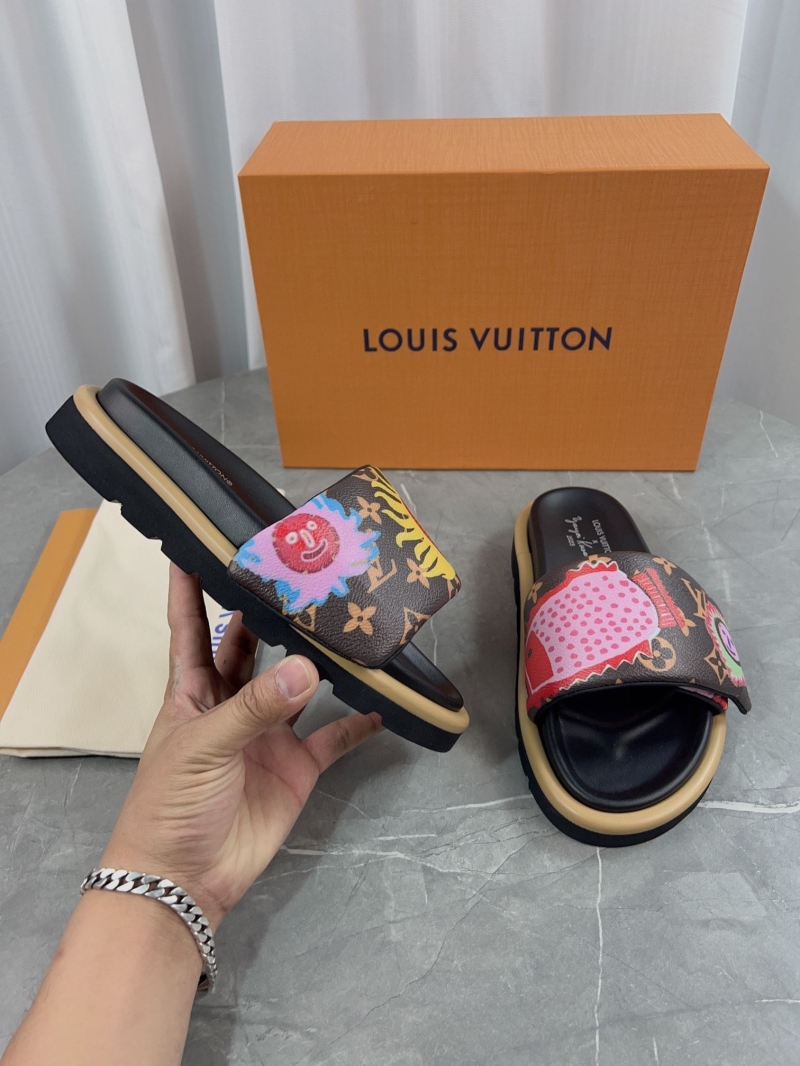 Louis Vuitton Slippers